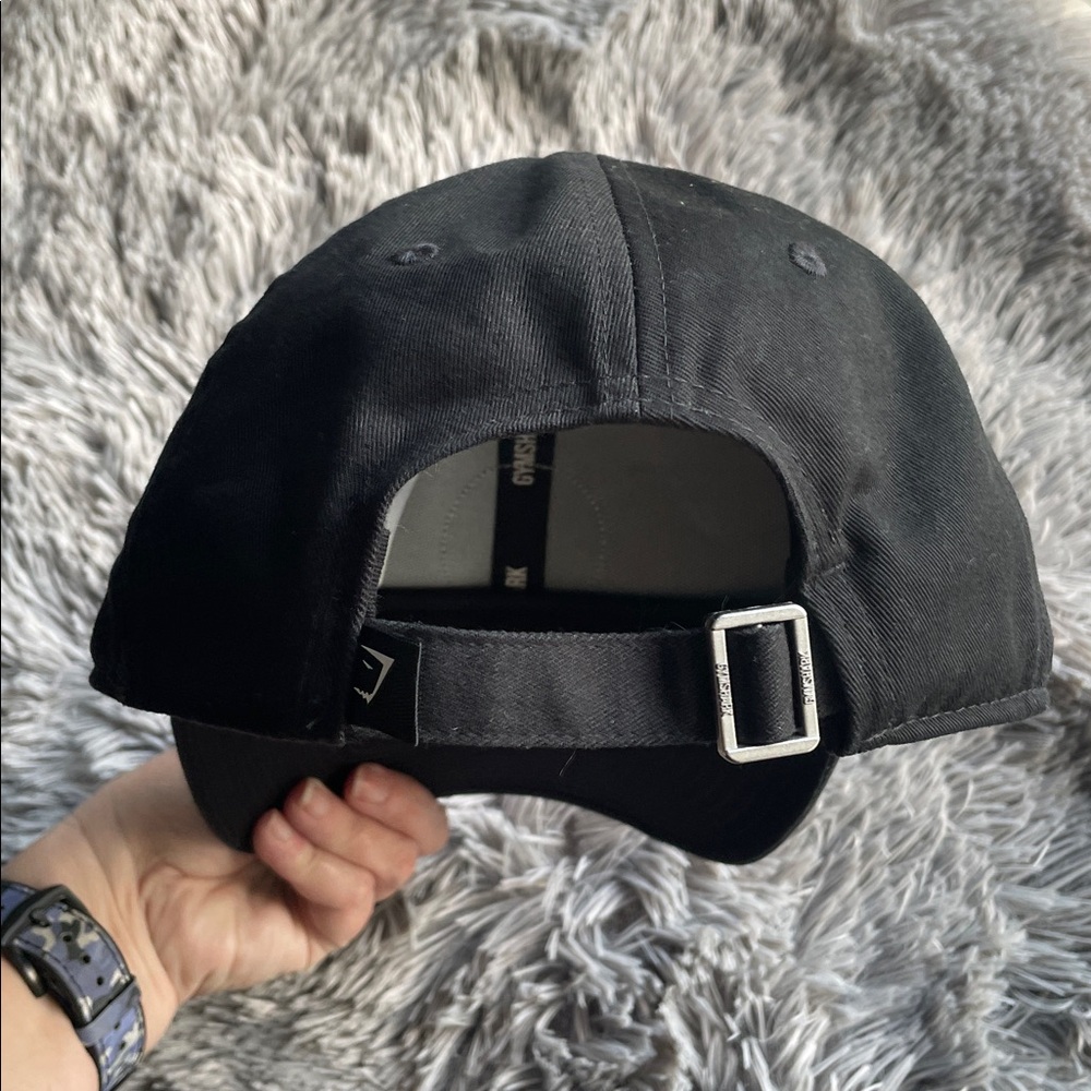 Gymshark NWOT Black ‘The Legacy Cap’ - Picture 3 of 9